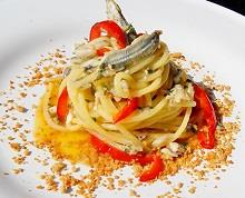 Spaghetti con la colatura di alici di Cetara - Ricette di cucina 